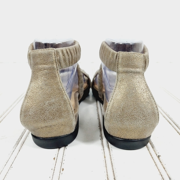 Eileen Fisher Dylan Scrunched Metallic Tan Elastic Strap Flat Summer Sandal M433 - Picture 6 of 12